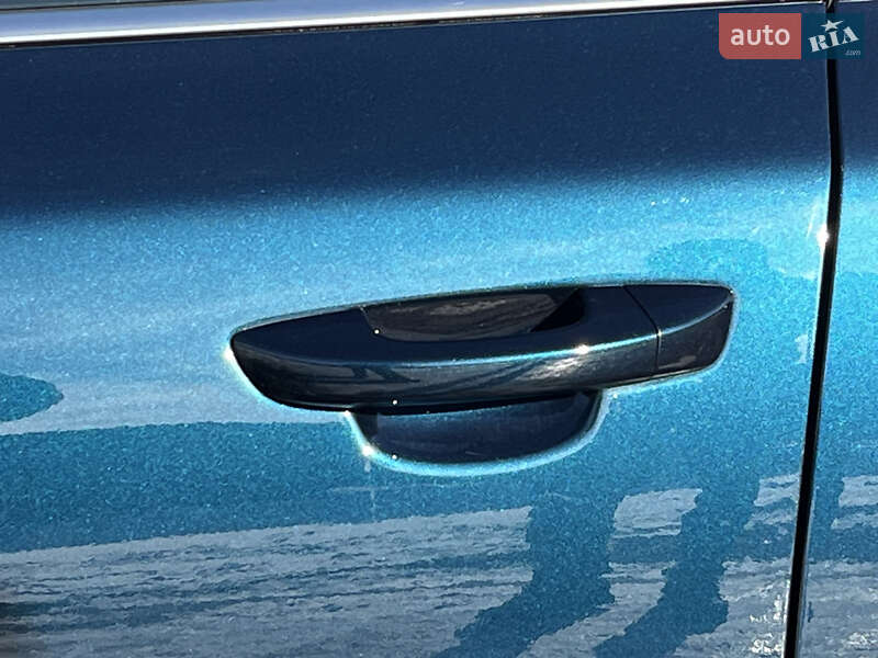 Лифтбек Skoda Superb 2014 в Смыге