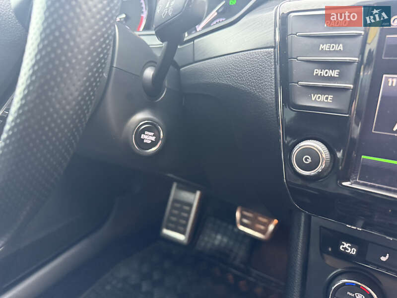 Лифтбек Skoda Superb 2016 в Тячеве