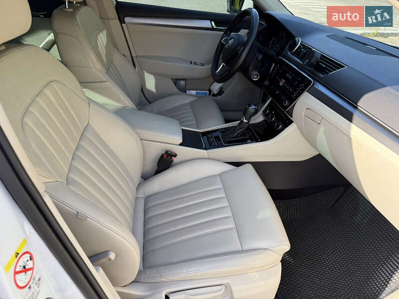 Ліфтбек Skoda Superb 2018 в Києві фото 7 Ліфтбек Skoda Superb 2018 в Києві