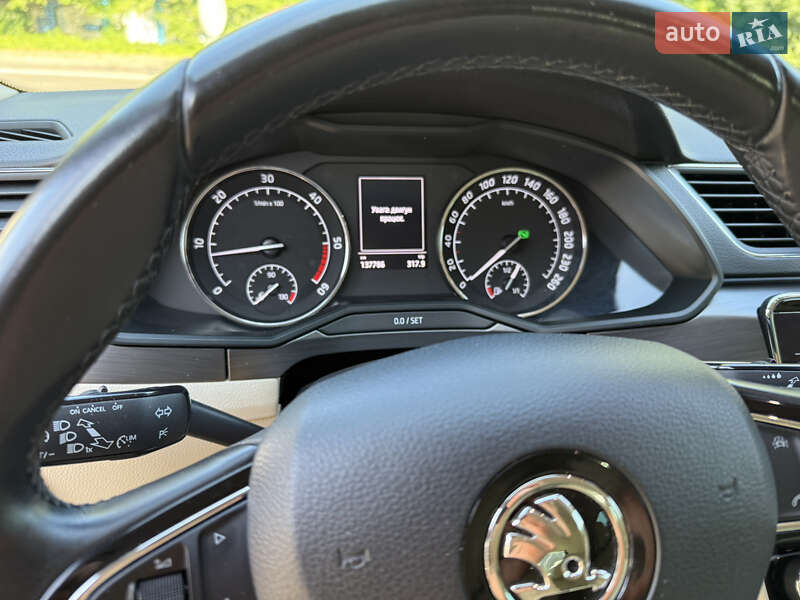 Ліфтбек Skoda Superb 2018 в Києві фото 13 Ліфтбек Skoda Superb 2018 в Києві