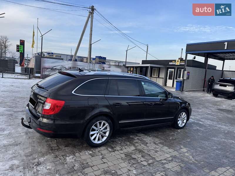 Универсал Skoda Superb 2015 в Ивано-Франковске