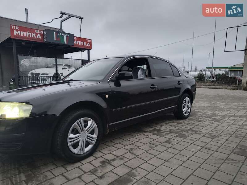 Лифтбек Skoda Superb 2002 в Ивано-Франковске фото 2 Лифтбек Skoda Superb 2002 в Ивано-Франковске