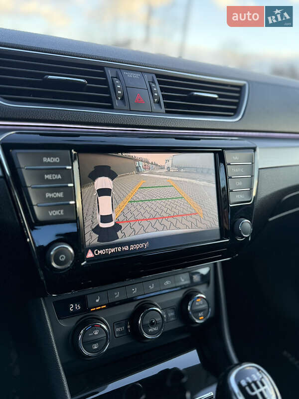 Лифтбек Skoda Superb 2015 в Дрогобыче