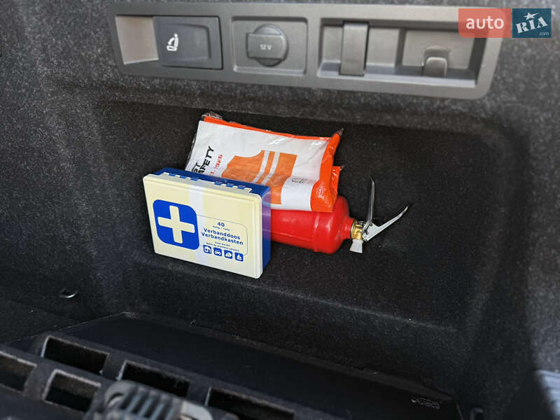 Лифтбек Skoda Superb 2015 в Дрогобыче