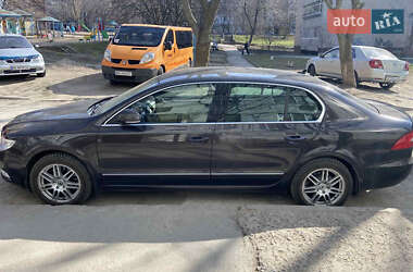 Лифтбек Skoda Superb 2011 в Южноукраинске