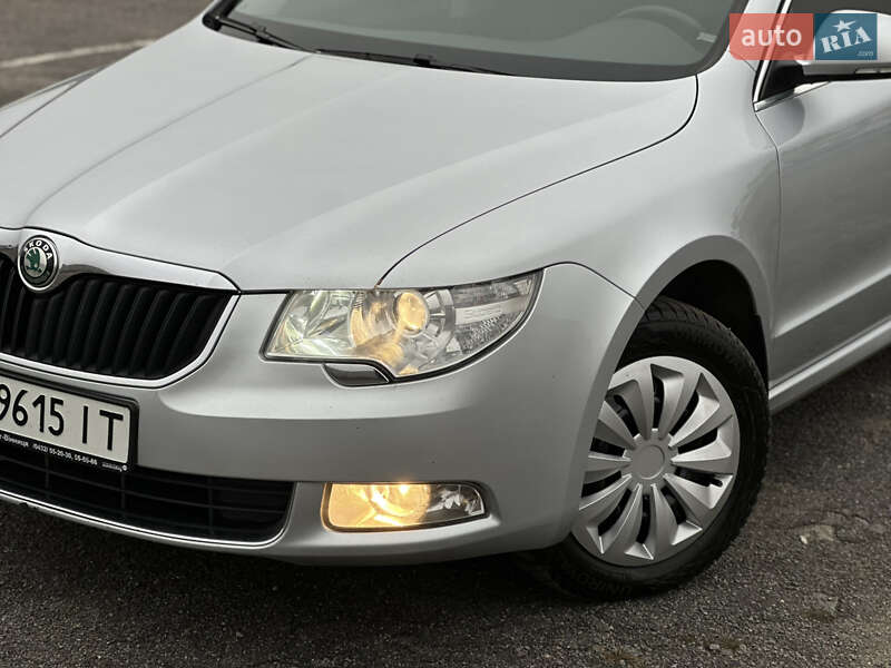 Ліфтбек Skoda Superb 2012 в Вінниці
