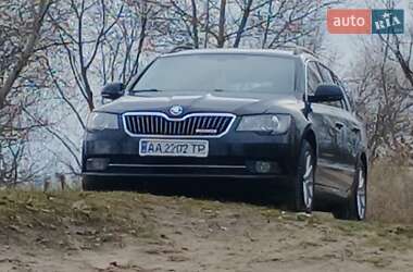 Универсал Skoda Superb 2013 в Киеве