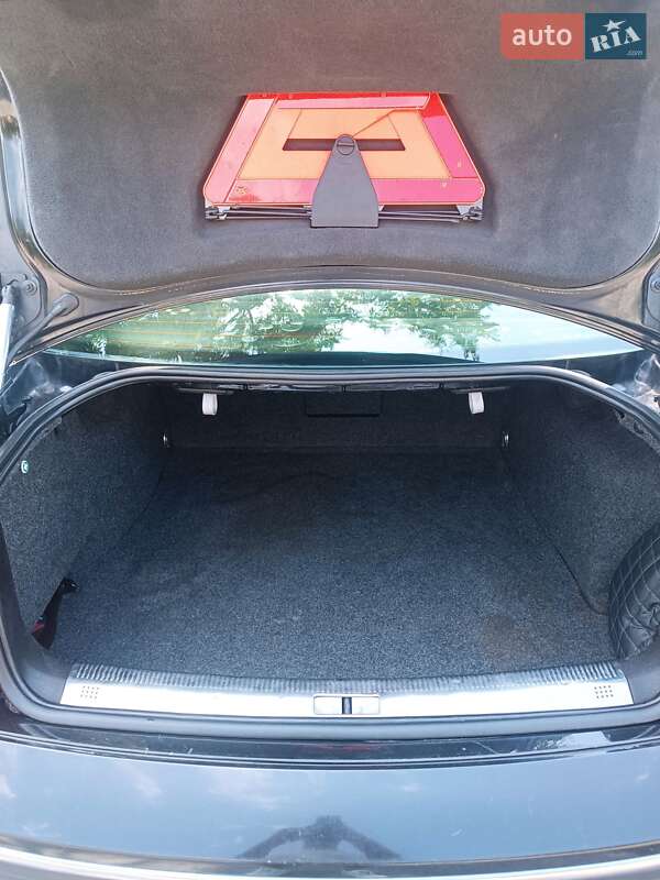 Лифтбек Skoda Superb 2002 в Каменском