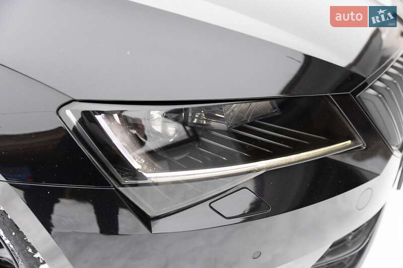 Универсал Skoda Superb 2019 в Самборе