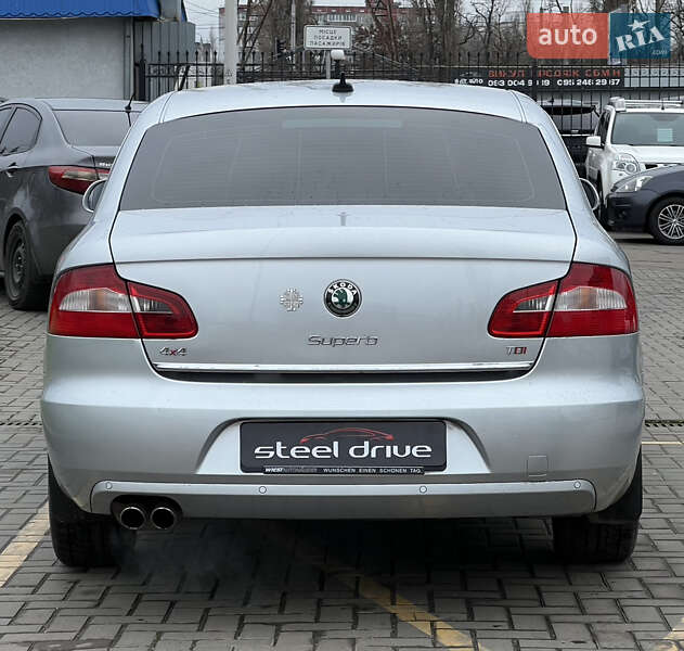 Ліфтбек Skoda Superb 2012 в Миколаєві
