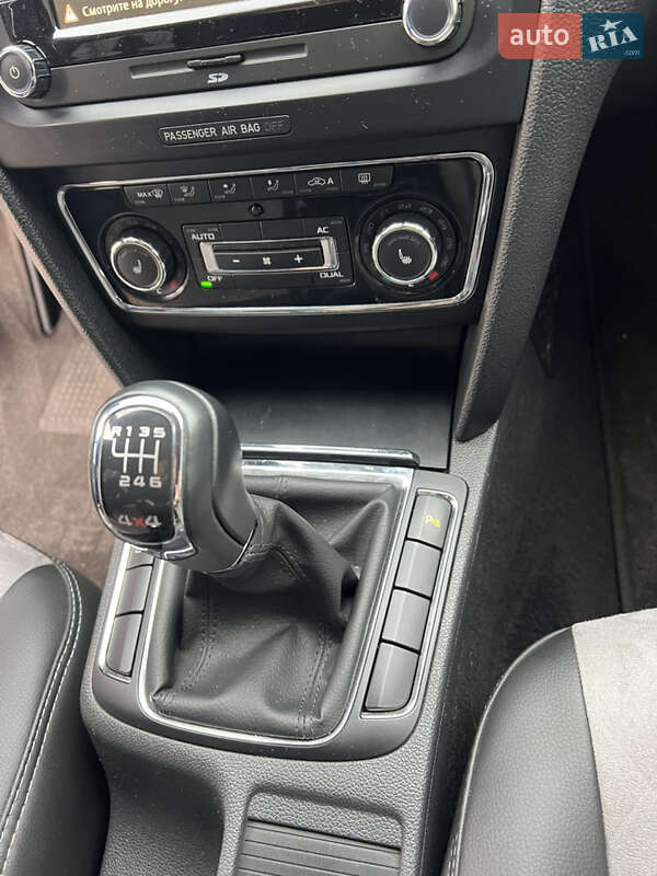 Ліфтбек Skoda Superb 2012 в Миколаєві