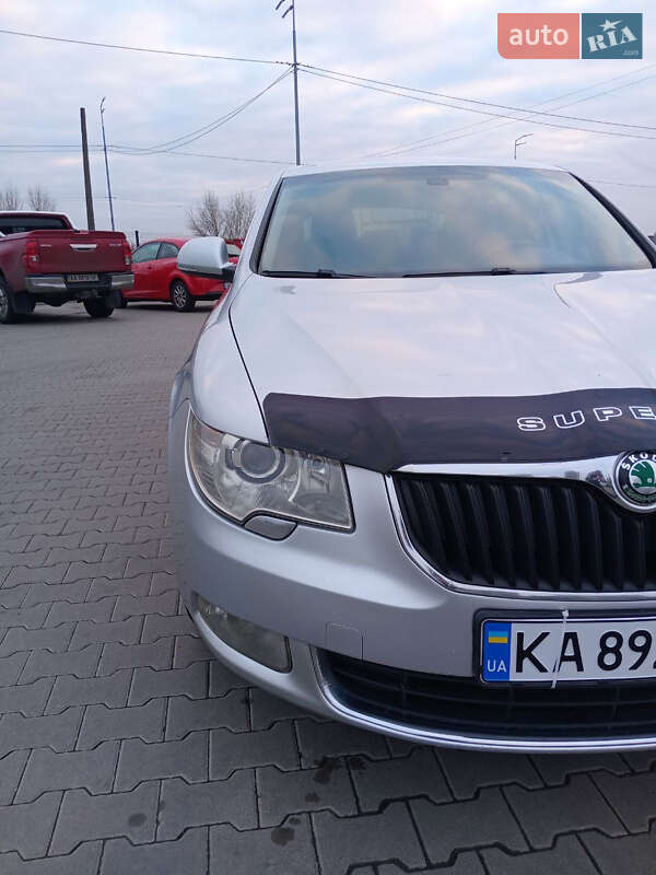 Лифтбек Skoda Superb 2013 в Киеве