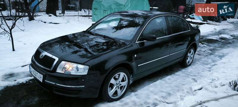 Лифтбек Skoda Superb 2004 в Черкассах