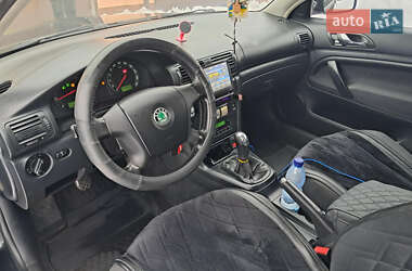Лифтбек Skoda Superb 2006 в Самборе