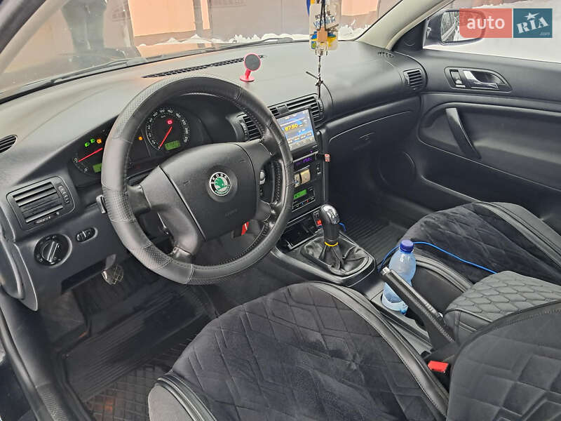 Лифтбек Skoda Superb 2006 в Самборе