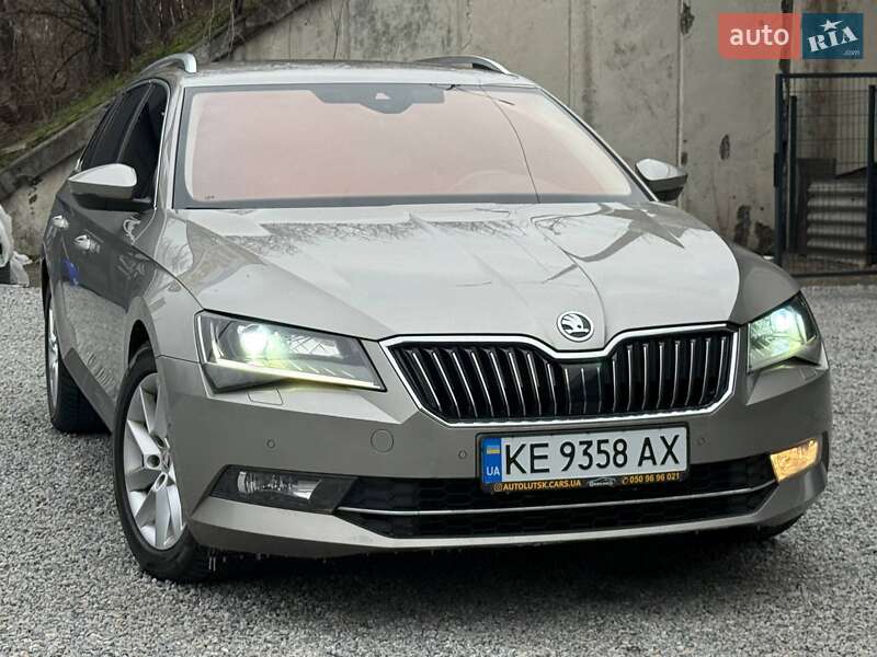 Универсал Skoda Superb 2017 в Днепре