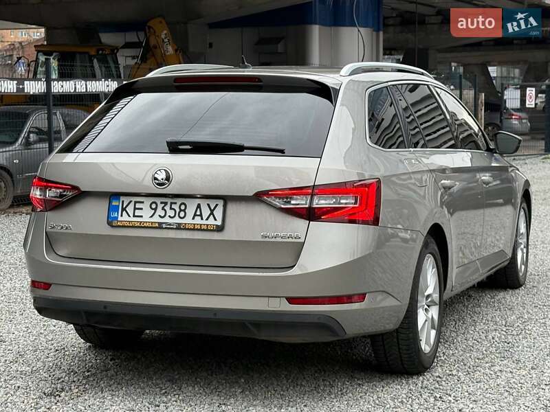Универсал Skoda Superb 2017 в Днепре