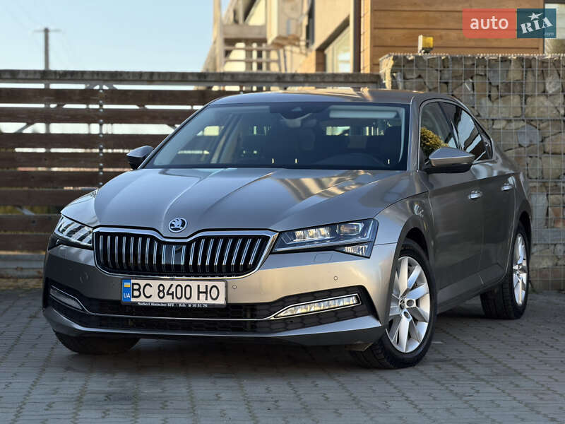 Лифтбек Skoda Superb 2021 в Львове фото Лифтбек Skoda Superb 2021 в Львове