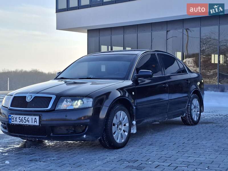 Лифтбек Skoda Superb 2005 в Черновцах