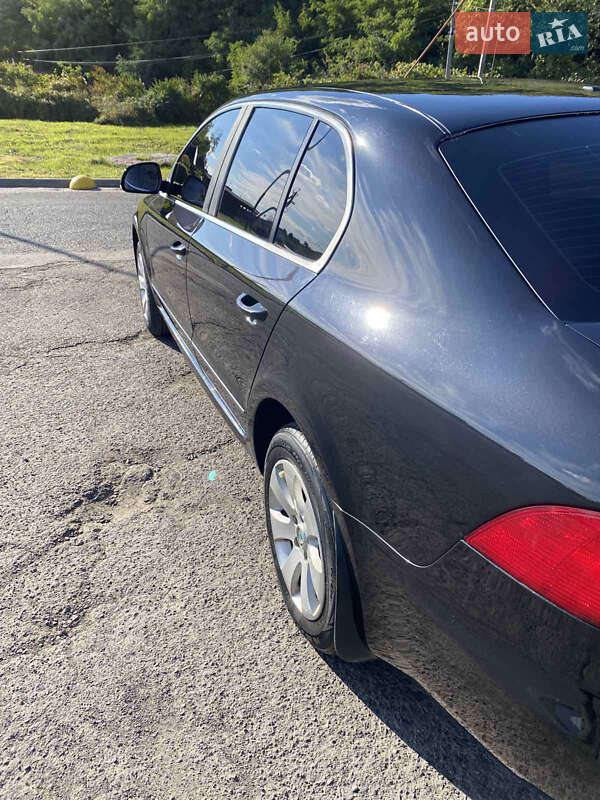 Лифтбек Skoda Superb 2011 в Мукачево фото 5 Лифтбек Skoda Superb 2011 в Мукачево