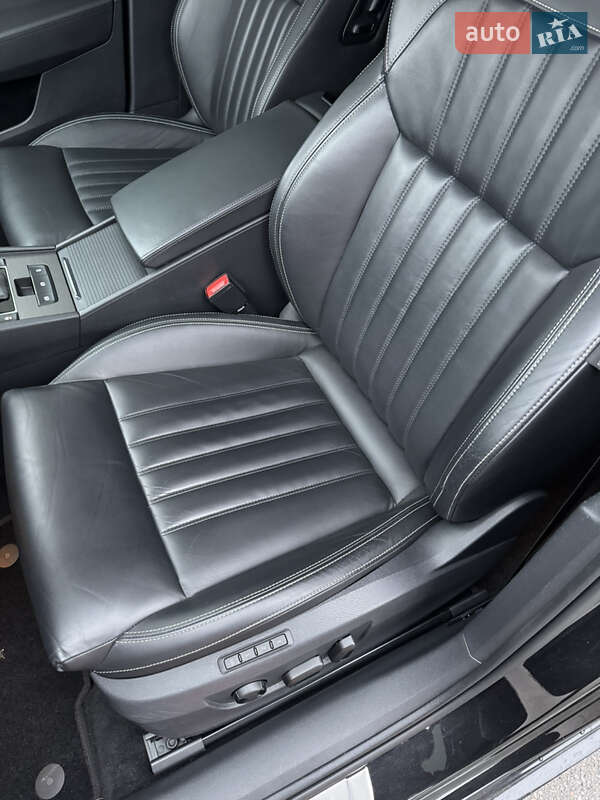 Универсал Skoda Superb 2020 в Киеве