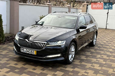 Універсал Skoda Superb 2022 в Мукачевому