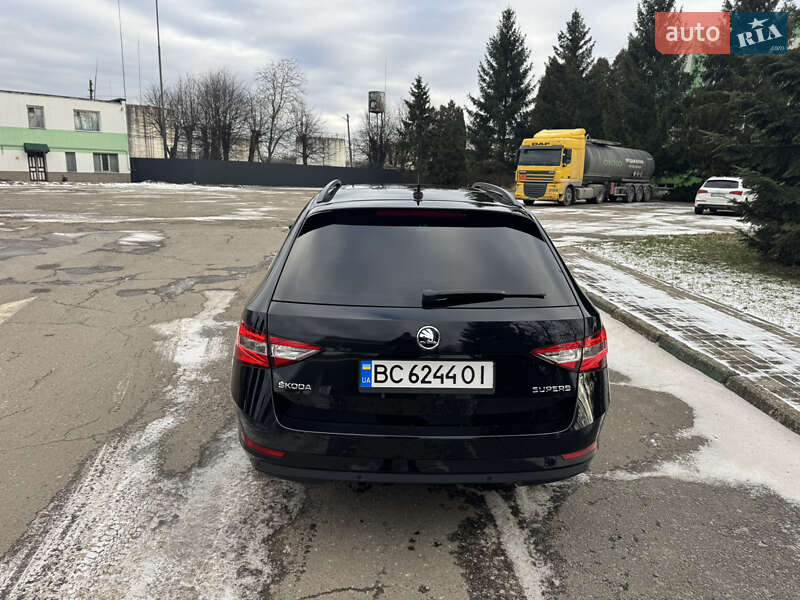Универсал Skoda Superb 2015 в Стрые