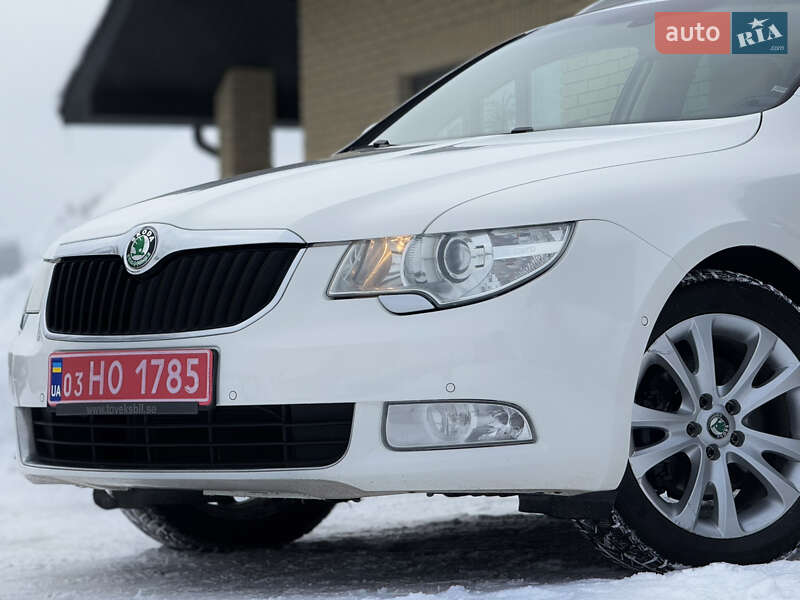 Универсал Skoda Superb 2012 в Радивилове