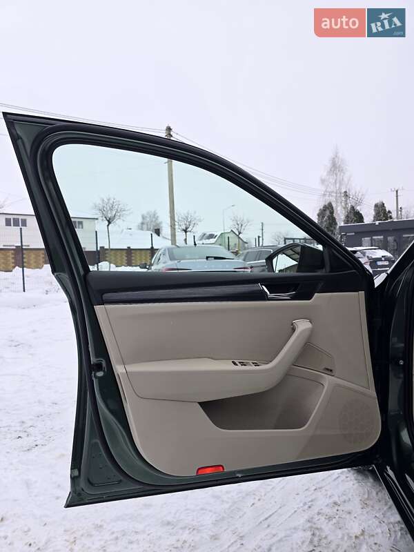 Универсал Skoda Superb 2020 в Луцке фото 31 Универсал Skoda Superb 2020 в Луцке