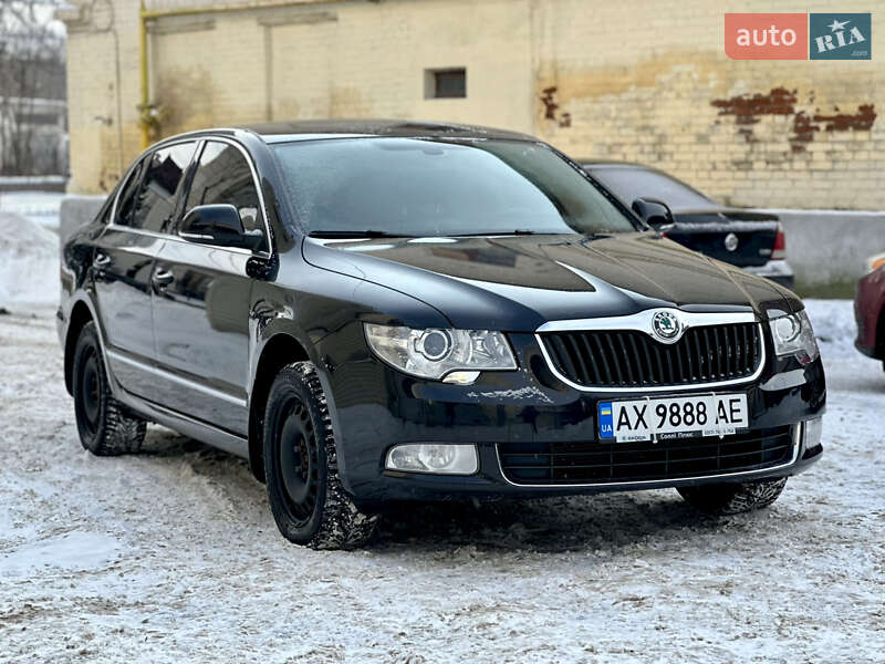 Лифтбек Skoda Superb 2011 в Харькове