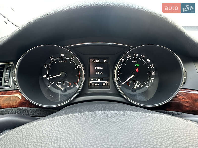 Лифтбек Skoda Superb 2011 в Харькове