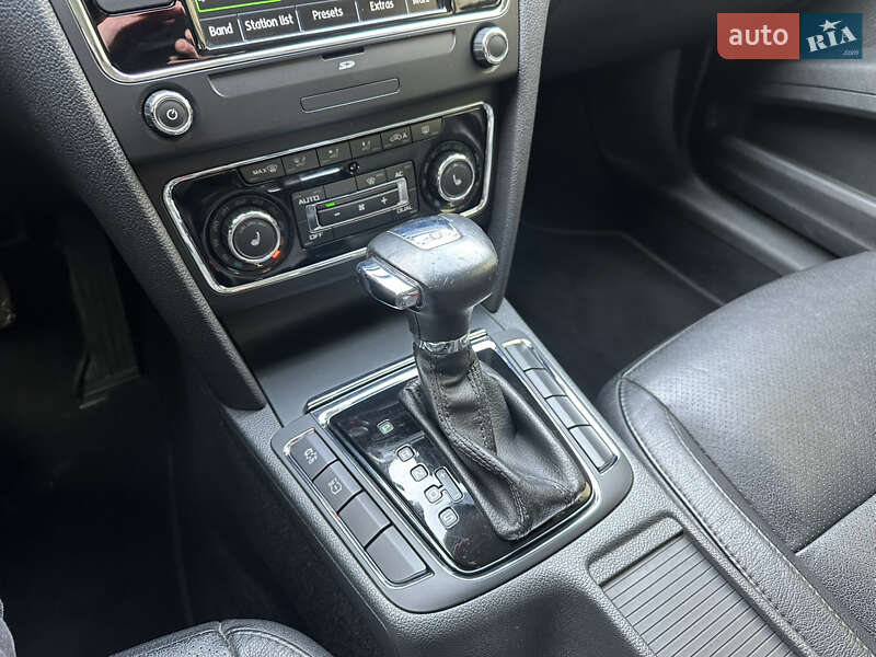 Лифтбек Skoda Superb 2011 в Харькове