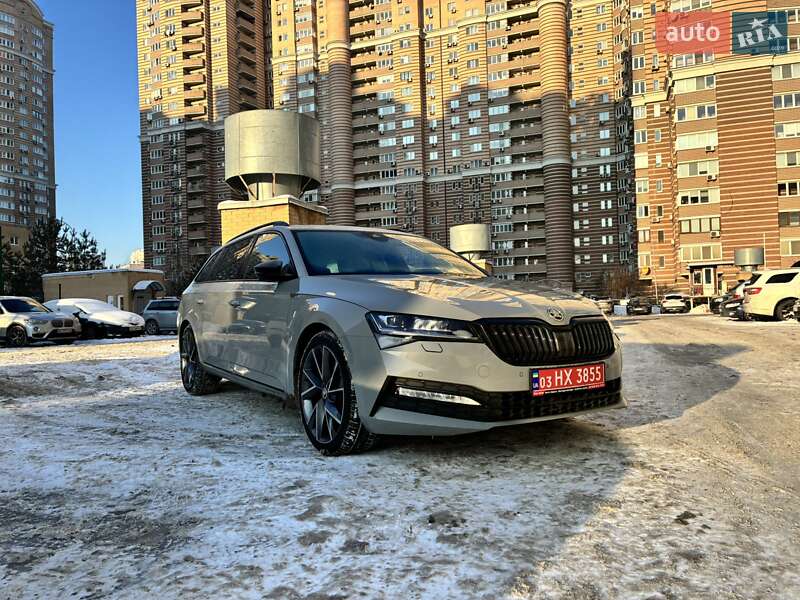 Универсал Skoda Superb 2021 в Киеве