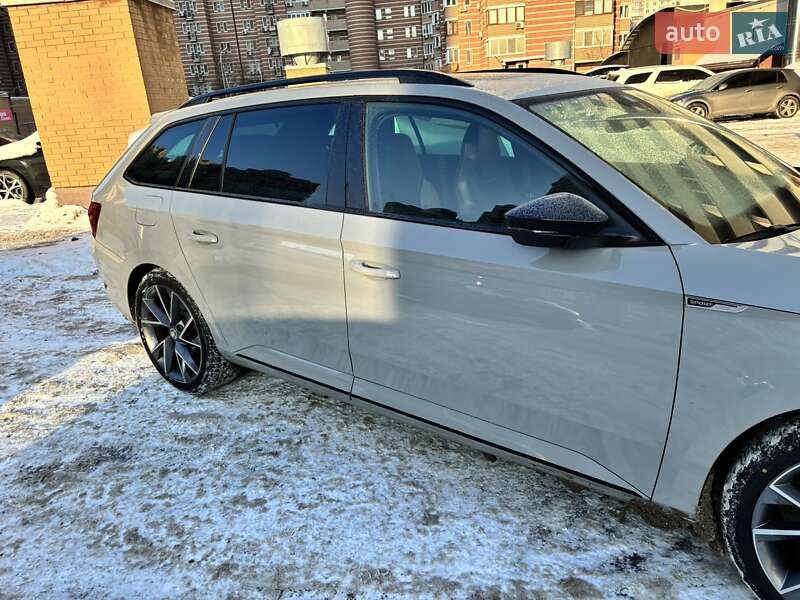 Универсал Skoda Superb 2021 в Киеве