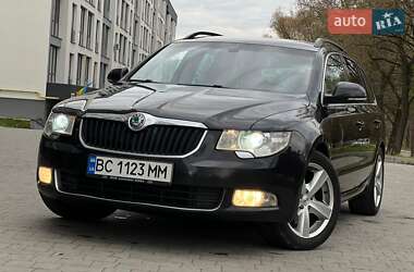 Универсал Skoda Superb 2012 в Львове