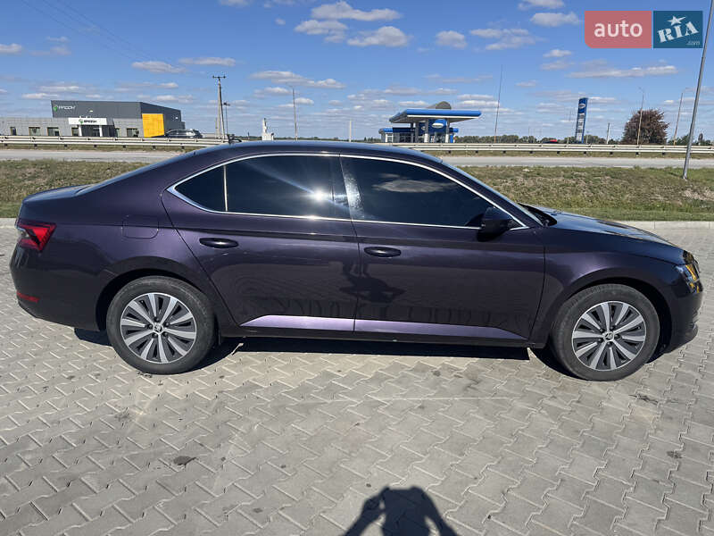 Лифтбек Skoda Superb 2019 в Коростышеве