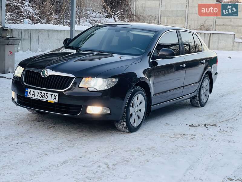 Skoda Superb 2012 Skoda Superb 2012