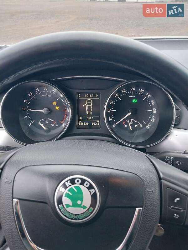 Лифтбек Skoda Superb 2011 в Заречном