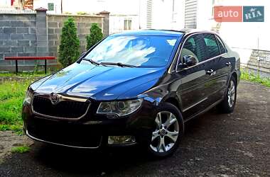 Лифтбек Skoda Superb 2012 в Мукачево