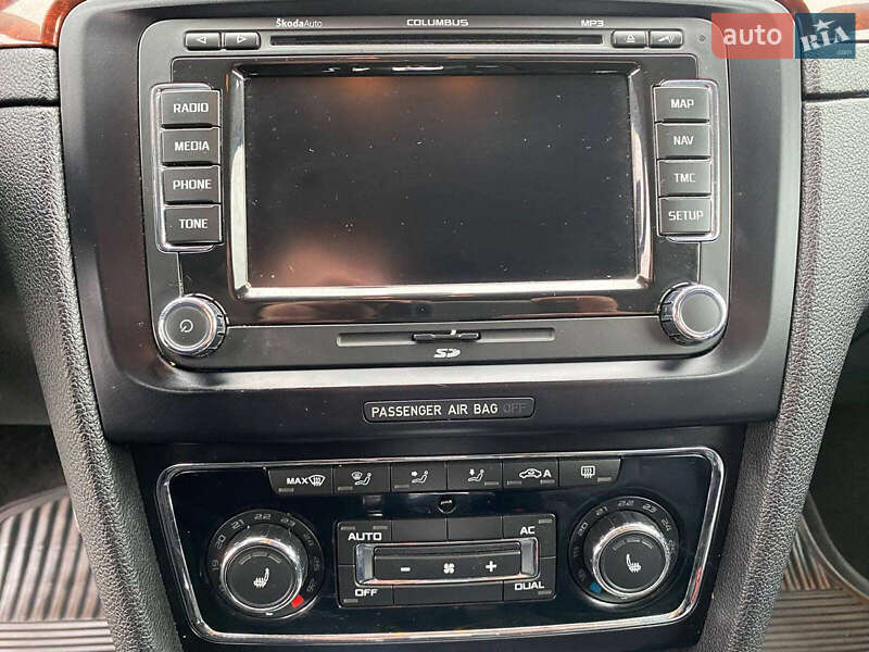 Лифтбек Skoda Superb 2009 в Львове