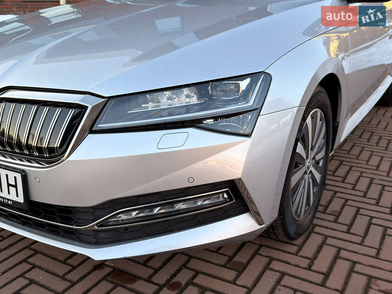 Универсал Skoda Superb 2020 в Мукачево