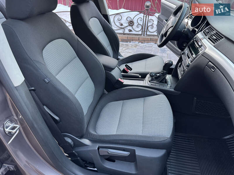 Ліфтбек Skoda Superb 2010 в Ужгороді фото 28 Ліфтбек Skoda Superb 2010 в Ужгороді