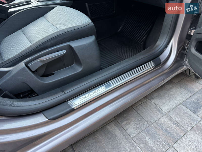 Ліфтбек Skoda Superb 2010 в Ужгороді фото 25 Ліфтбек Skoda Superb 2010 в Ужгороді