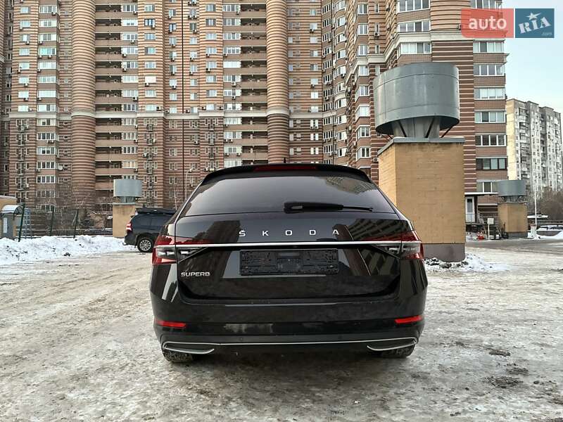 Универсал Skoda Superb 2021 в Киеве