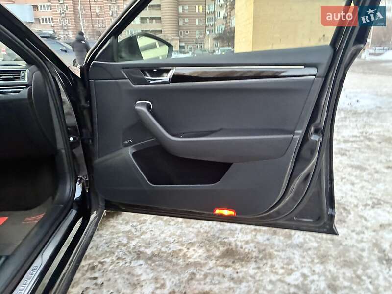 Универсал Skoda Superb 2021 в Киеве