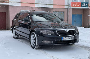 Універсал Skoda Superb 2010 в Долині