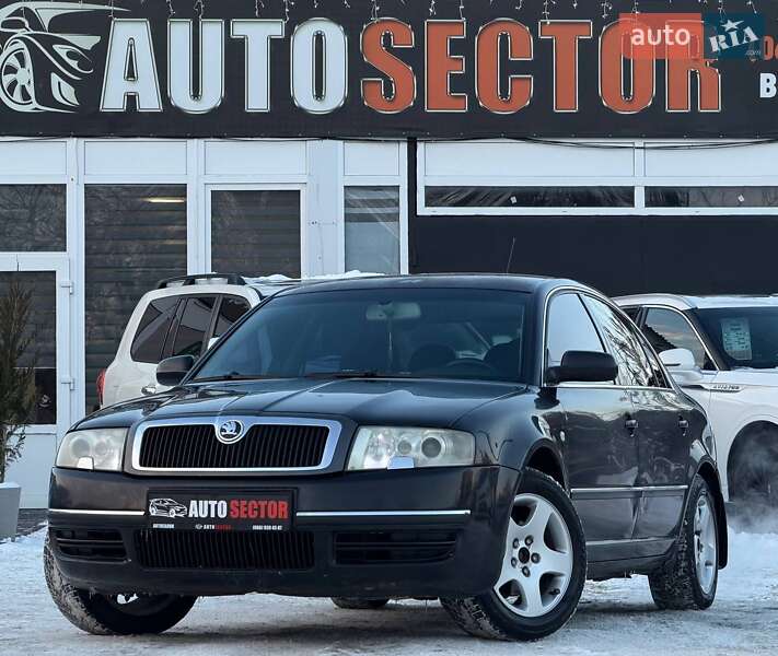 Skoda Superb 2003 Skoda Superb 2003