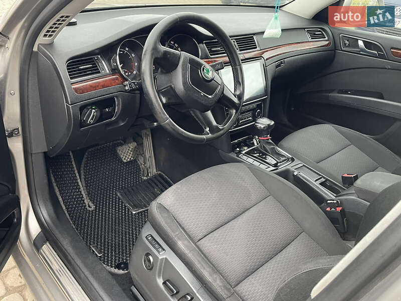 Лифтбек Skoda Superb 2010 в Самборе фото 40 Лифтбек Skoda Superb 2010 в Самборе