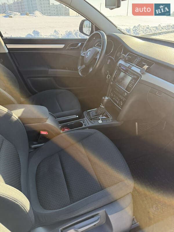 Лифтбек Skoda Superb 2013 в Ровно фото 16 Лифтбек Skoda Superb 2013 в Ровно