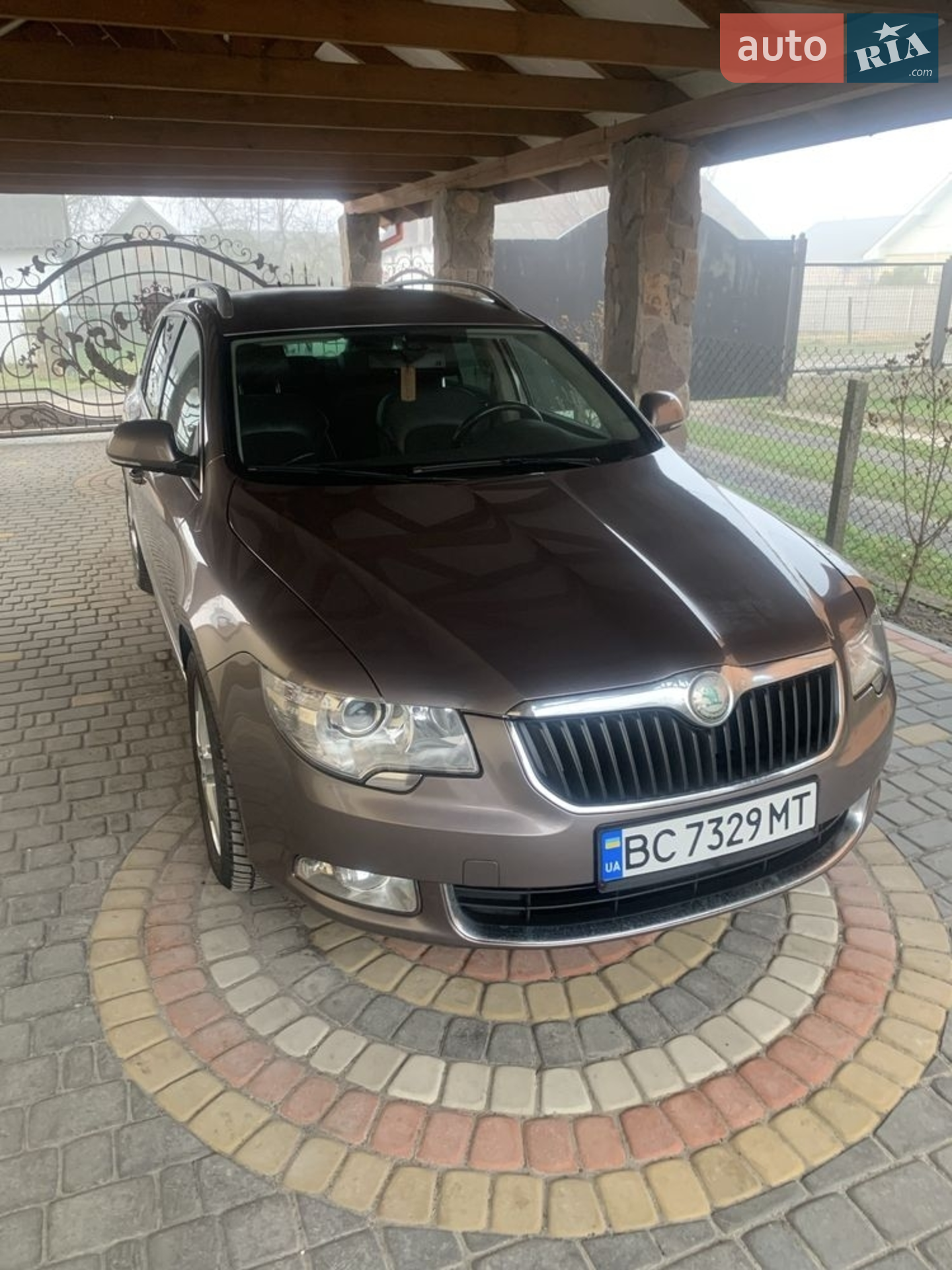 2011 Skoda Superb - мініатюра 10